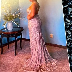 MacDuggal evening gown/prom dress sz.8